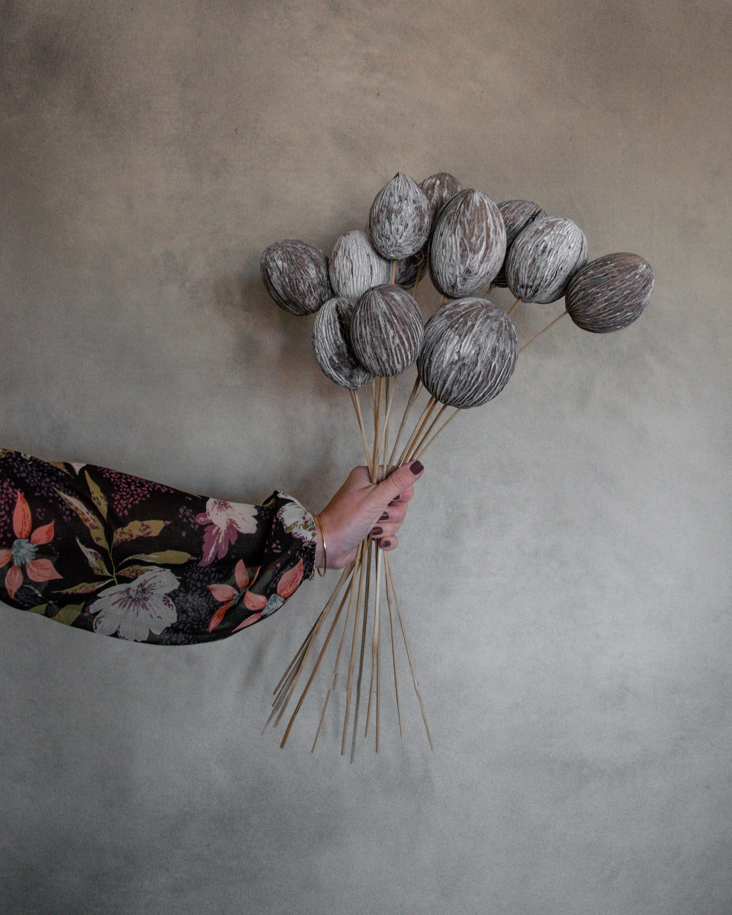 Bundle of Twelve Mintolla Balls on Stems