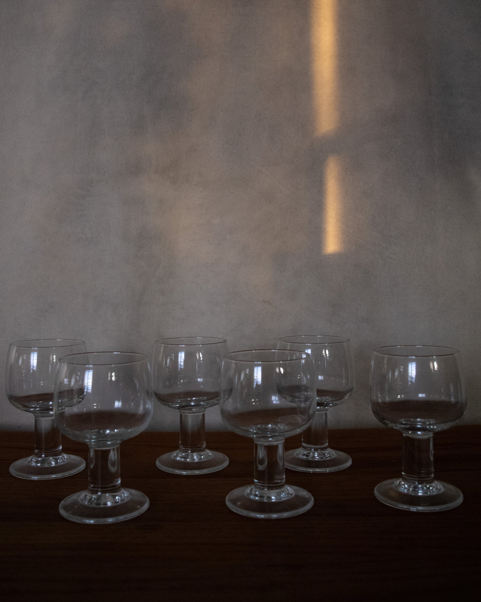 11 oz. Thick Stem Wine Glasses